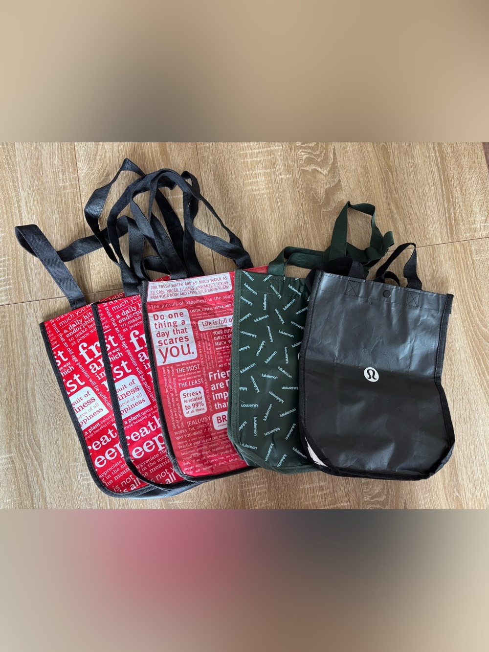 Lululemon reusable tote bags